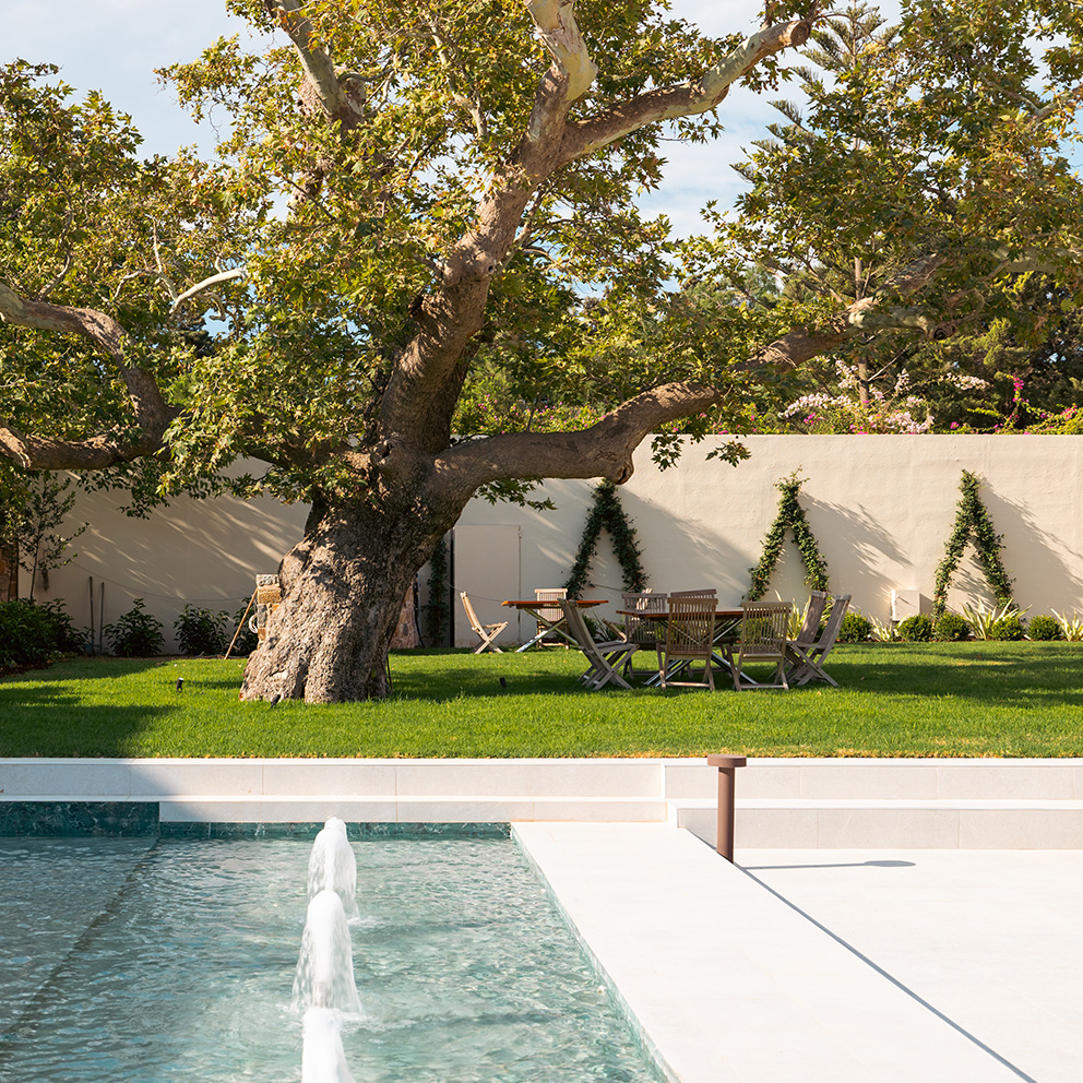 Pearl Island Magganos